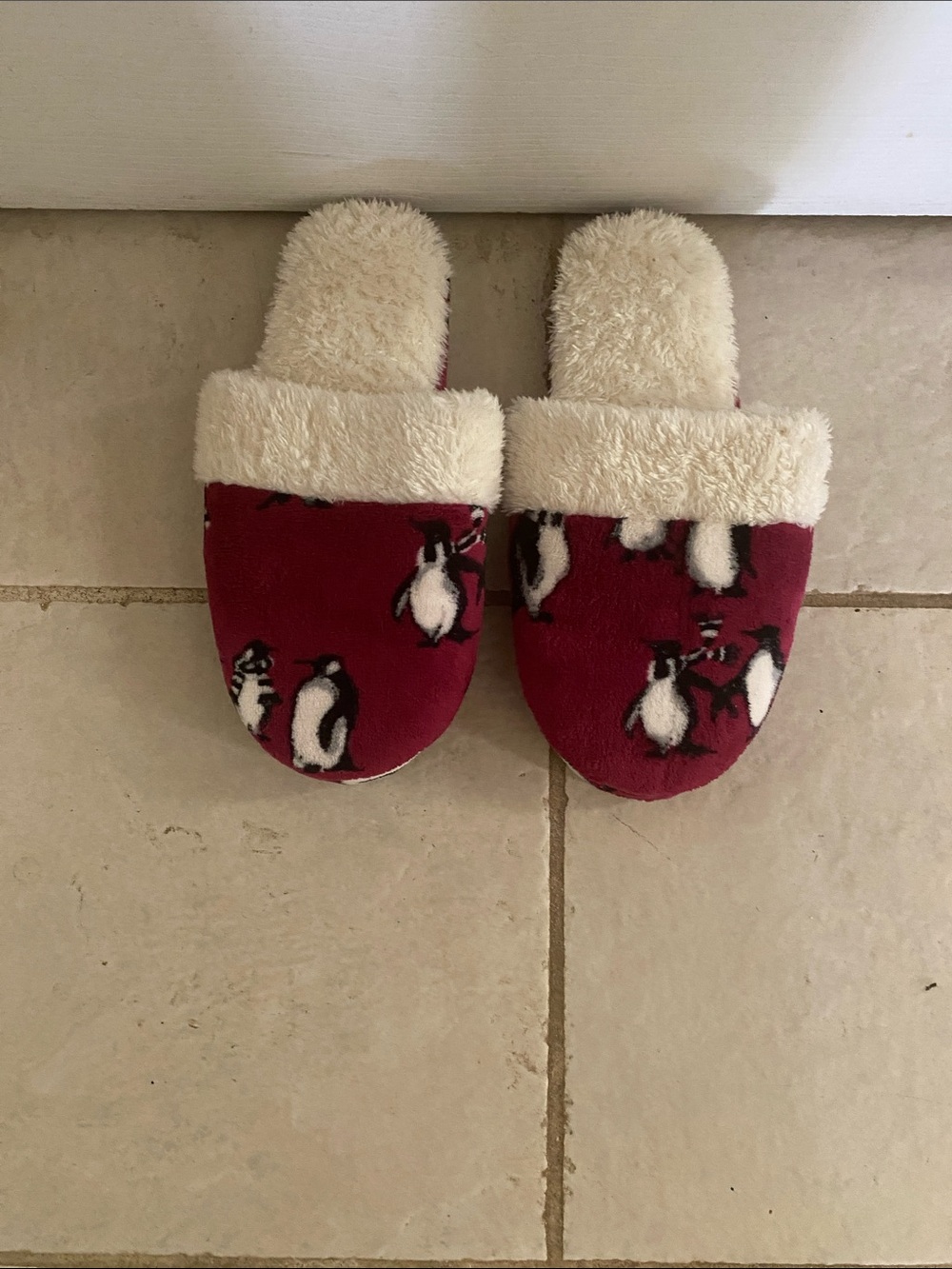 Ladies Vera Bradley slippers size 9/10